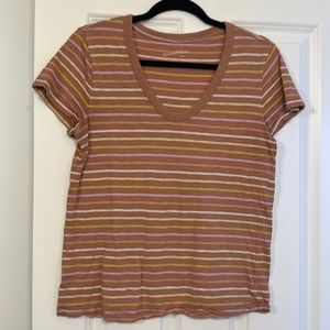 Universal threads v neck t shirt